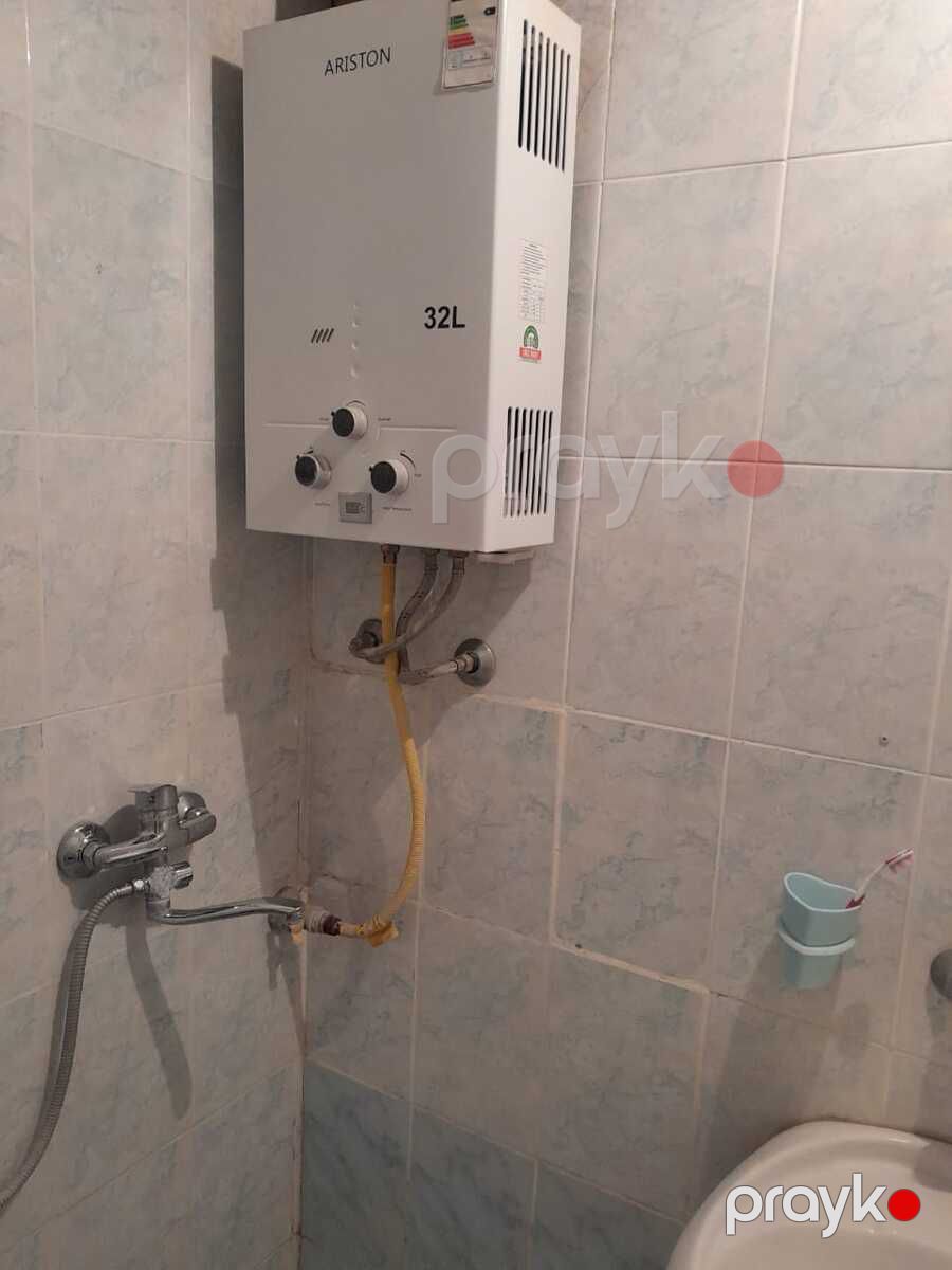 İcarəyə verilir 1 otaqlı köhnə tikili 32 m² — Mənzil, Bakı (8)