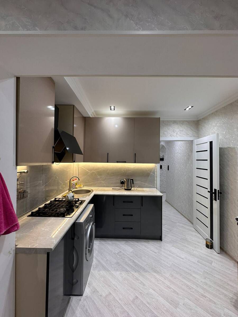 Satılır 2 otaqlı köhnə tikili 65 m² — Mənzil, Bakı (9)