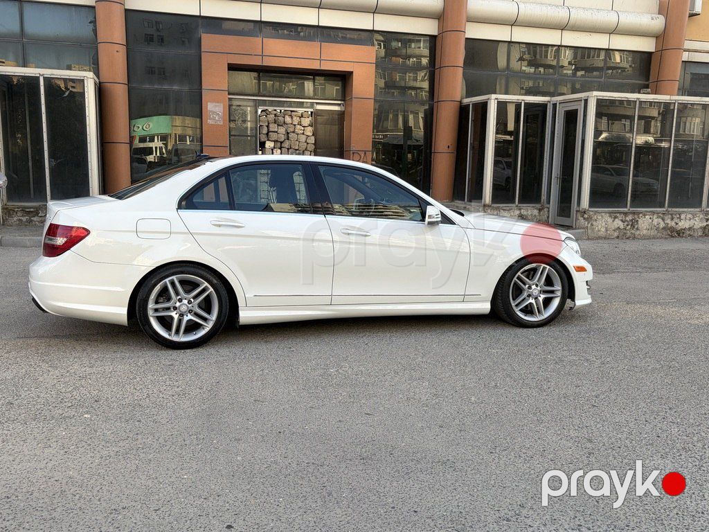 Mercedes C 300 4MATIC, 3.0 L, 2011 il, 300 200 km 99-HZ-089 — Avtomobillər, Bakı (6)