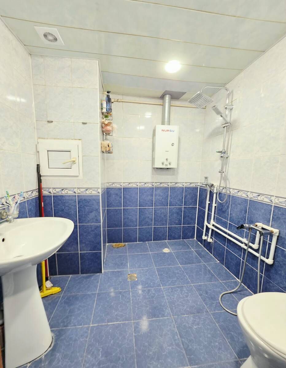 Satılır 2 otaqlı köhnə tikili 70 m² — Mənzil, Bakı (10)