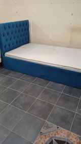 İşlənmiş, Təknəfərlik çarpayı, Matras ilə — Furniture
