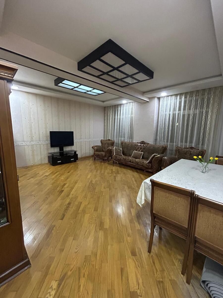 Satılır 3 otaqlı yeni tikili 123 m² — Mənzil, Bakı (2)