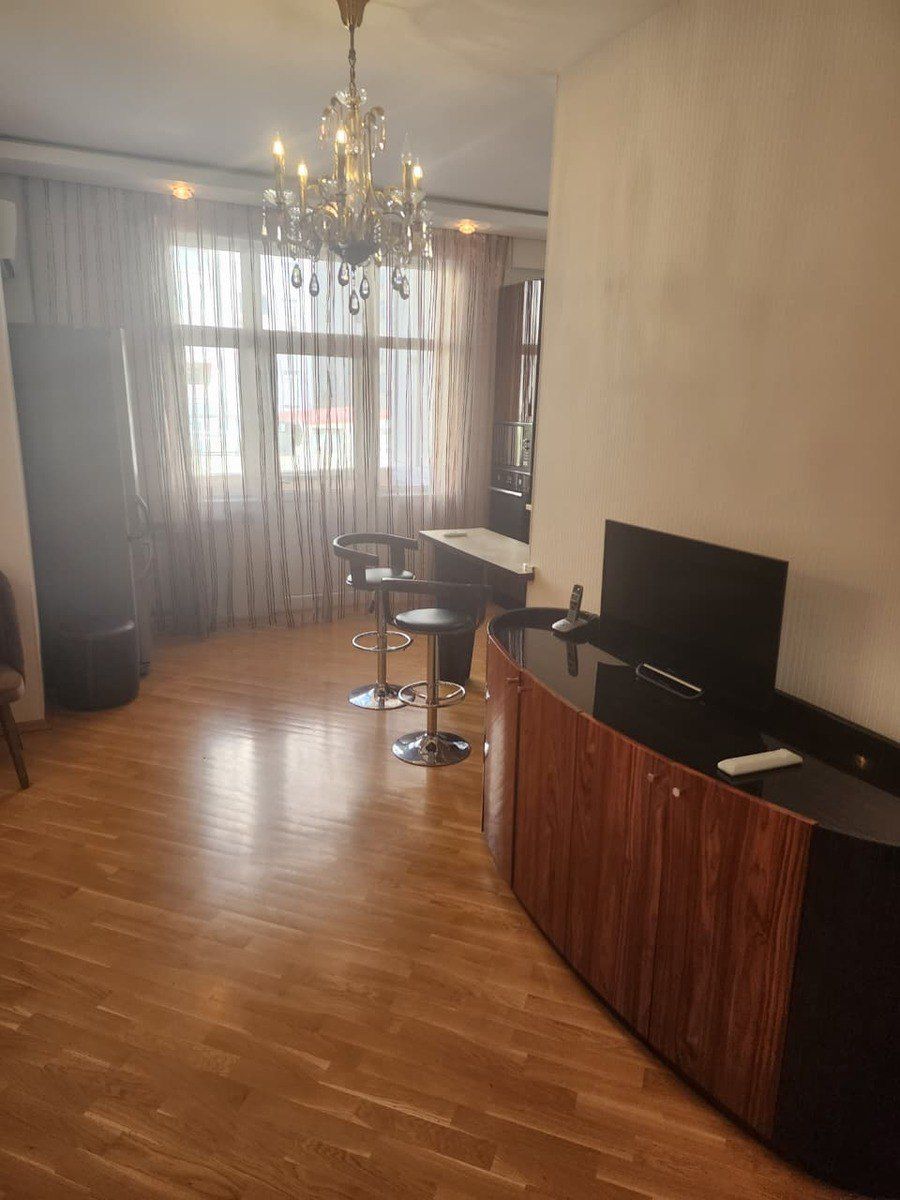 İcarəyə verilir 2 otaqlı yeni tikili 60 m² — Mənzil, Bakı (3)