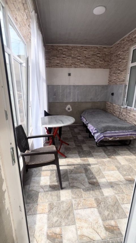 İcarəyə verilir 2 otaqlı həyət evi/bağ evi 40 m²