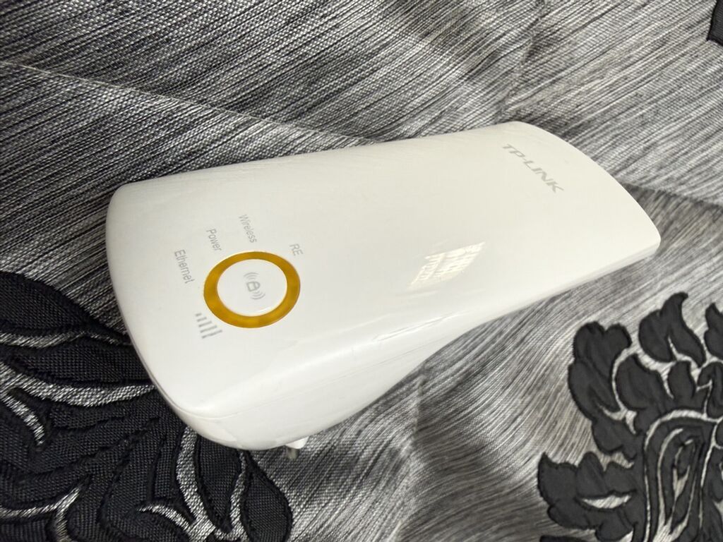 TP-Link Wi‑Fi Gücləndirici / Range Extender Xüsusiyyətlər: - Model — Elektronika, Bakı (2)