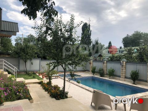 Həyət evi kirayə verilir, Qəbələ ş — Qəbələ