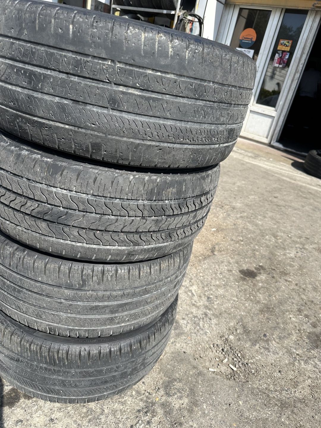 Şinlər 235/45 R18 — Təkərlər, Bakı (2)