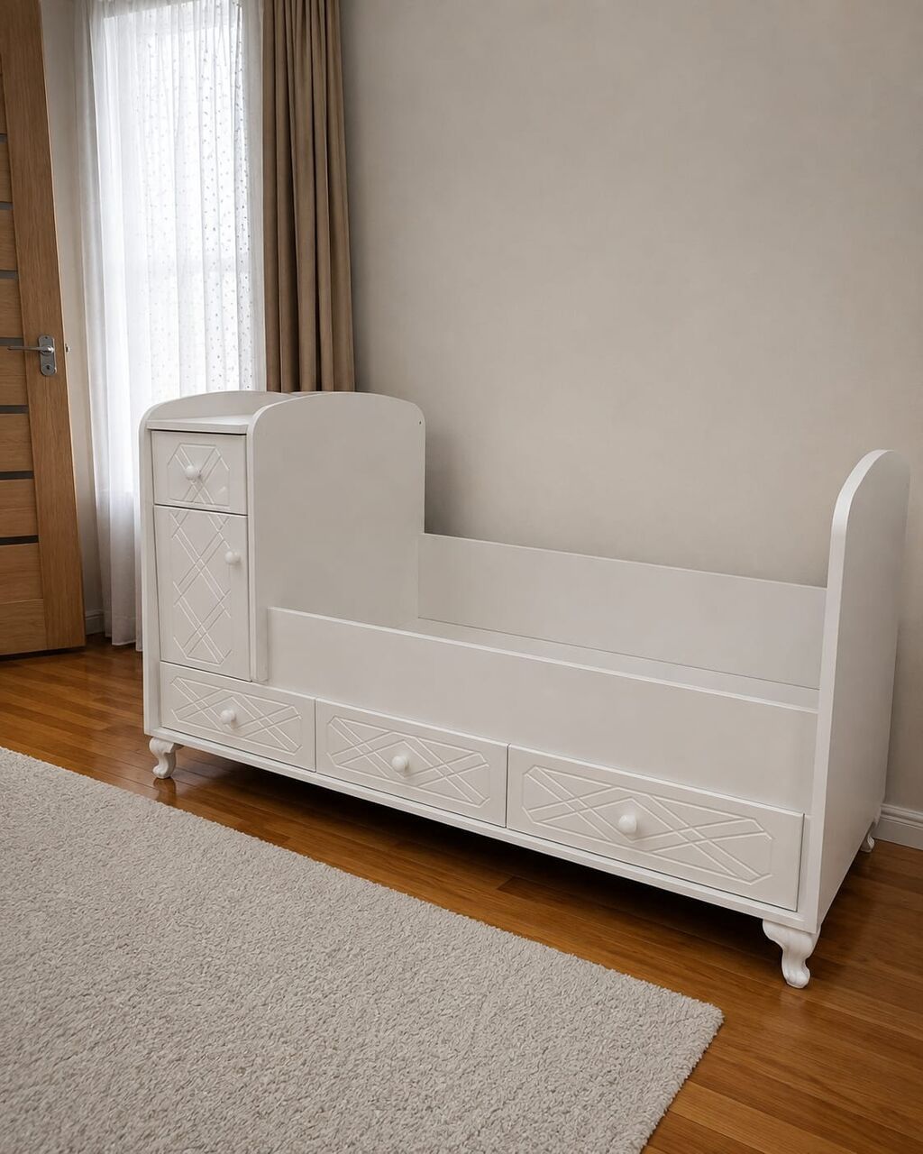 Uşaq otağı üçün çoxfunksiyalı ağ rəngli çarpayı-komod dəsti. Model — Mebel, Masazır (2)