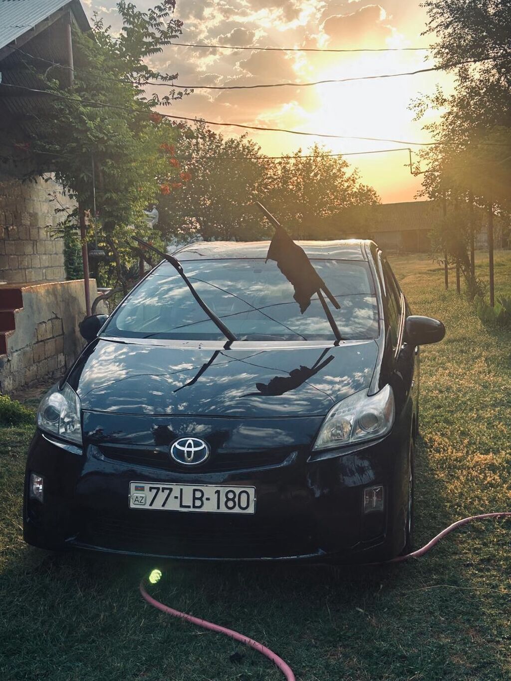 Toyota Prius 1.8 Hibrid, 2011 il, Hetçbek — Avtomobillər, Saatlı (2)