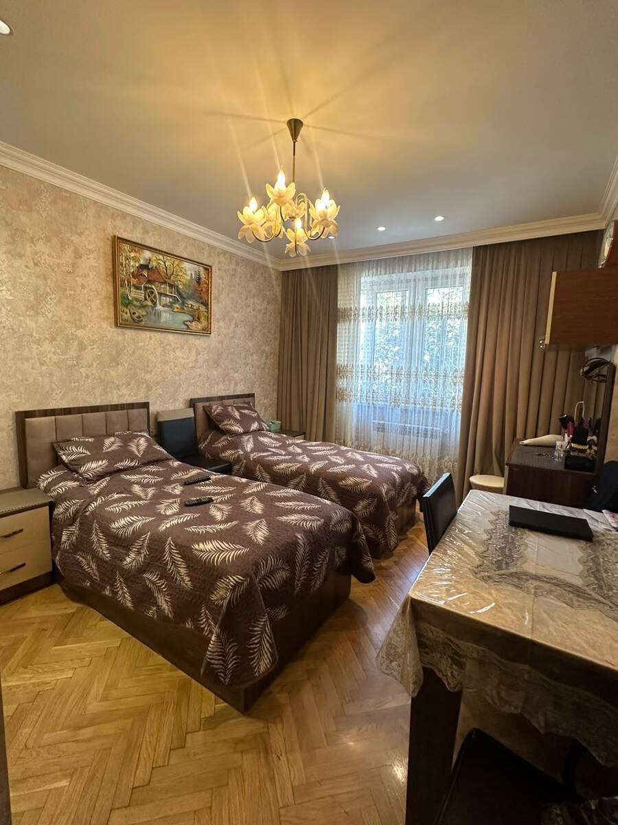 Satılır 4 otaqlı köhnə tikili 115 m² — Mənzil, Bakı (8)
