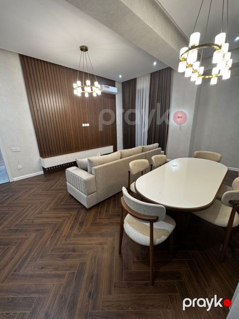 Satılır 3 otaqlı yeni tikili 125 m²
