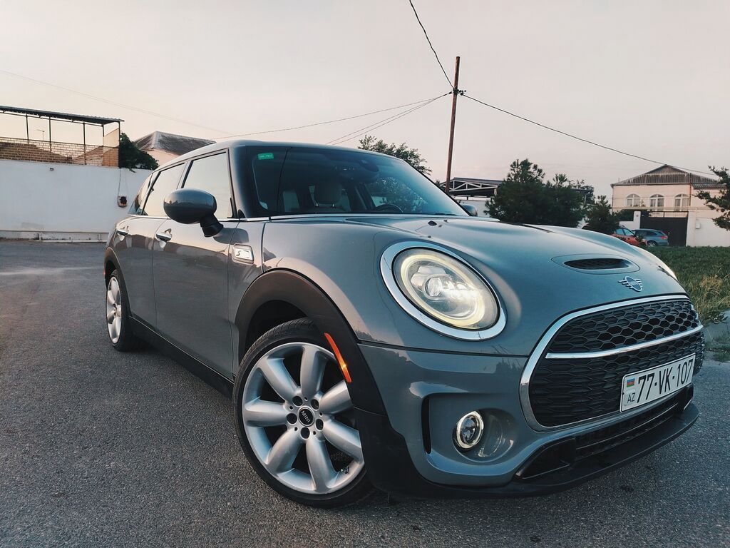 2020-ci il MINI Clubman S. Nardo gray rəng. 2.0L TwinPower Turbo BMW