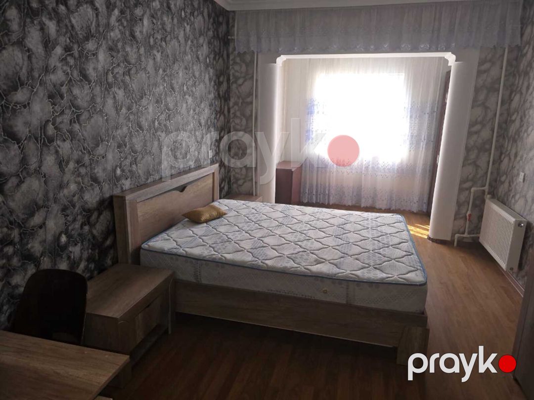 İcarəyə verilir 3 otaqlı köhnə tikili 85 m² — Mənzil, Bakı (2)