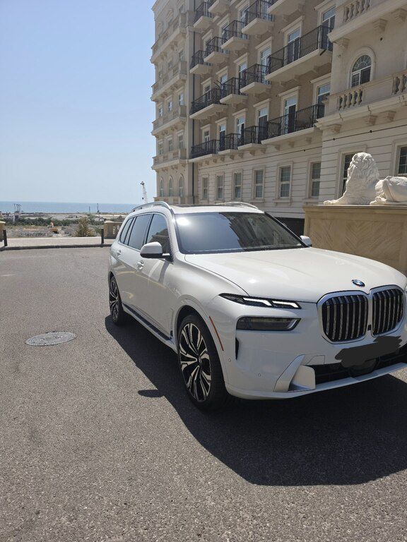 BMW X7, 3.0 L, 2023 il, 44 000 km — Avtomobillər, Bakı (3)