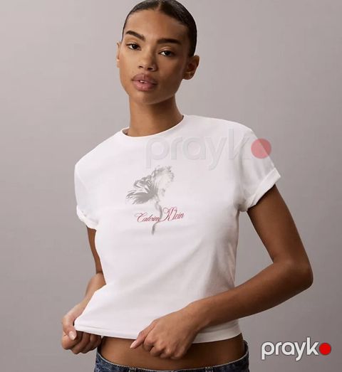 Calvin Klein orijinal T-shirt Yenidir Etiketi üzərində 🔖 Ölçü: M
