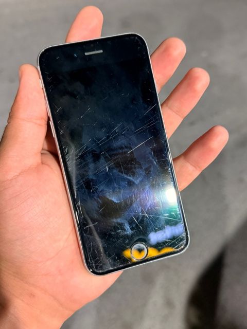 Apple iPhone 6S Silver 16GB