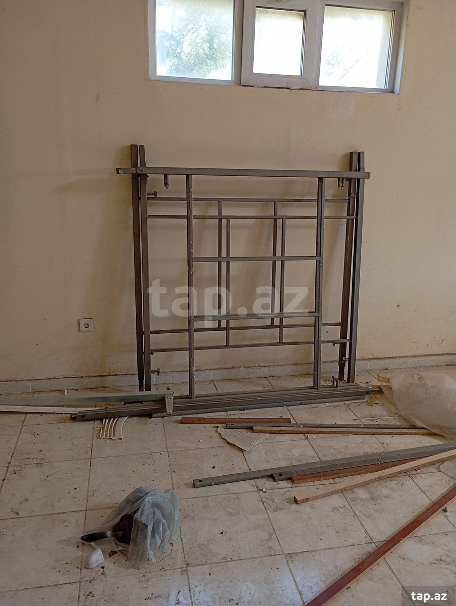 Hündürlükdə işləmək üçün ayaqaltı — Təmir və inşaat, Bakı (2)