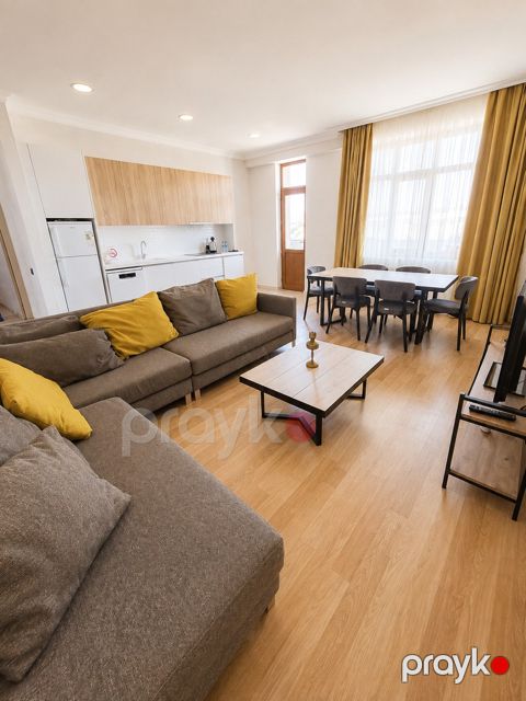 Satılır 3 otaqlı yeni tikili 106 m²