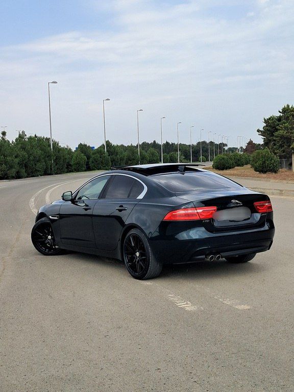 Jaguar XE, 2.0 L, 2017 il, 234 351 km — Avtomobillər, Bakı (3)