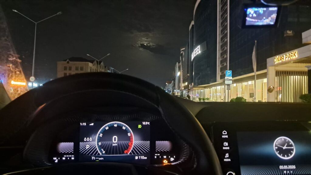 Skoda : 1 l | 2024 il 40000 km Krossover — Avtomobillər, Bakı (4)