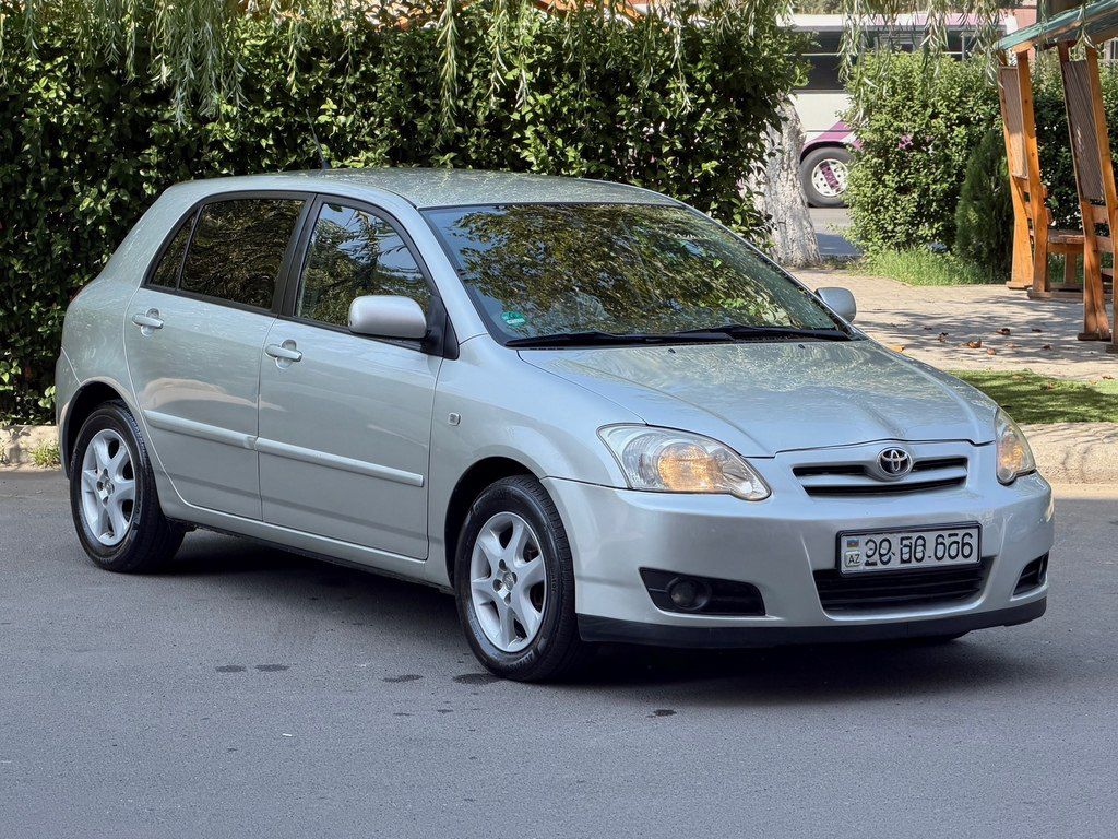 Toyota Corolla, 1.4 L, 2006 il, 380 000 km — Avtomobillər, Gəncə (2)