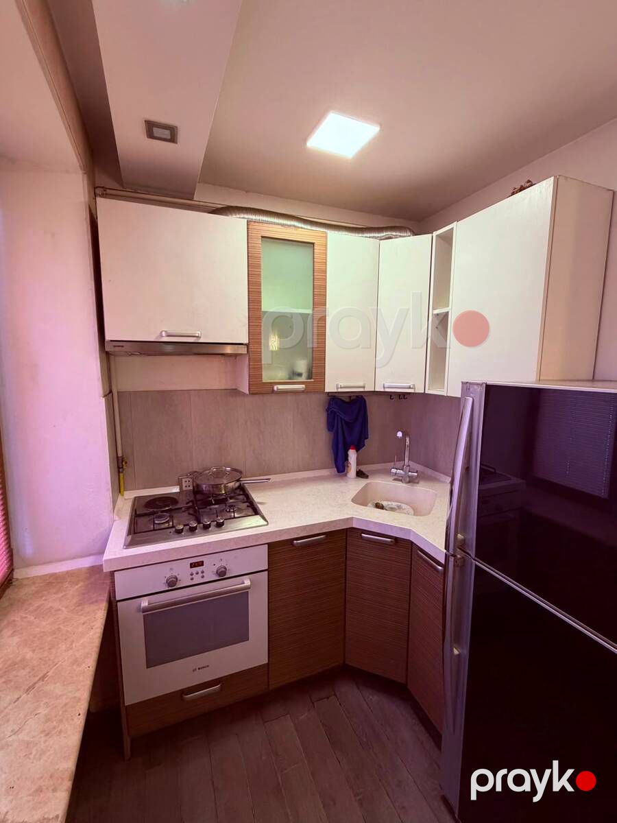 Satılır 2 otaqlı köhnə tikili 43 m² — Mənzil, Bakı (6)