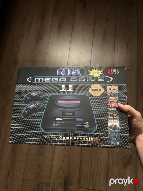 SEGA Mega Drive II — 16-bit videooyun konsolu 1ədəd oyun kaseti