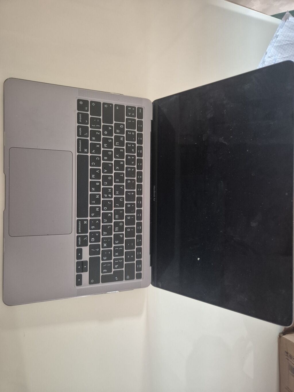 Apple MacBook noutbuku - Rəng: Space Gray - Korpus: alüminium