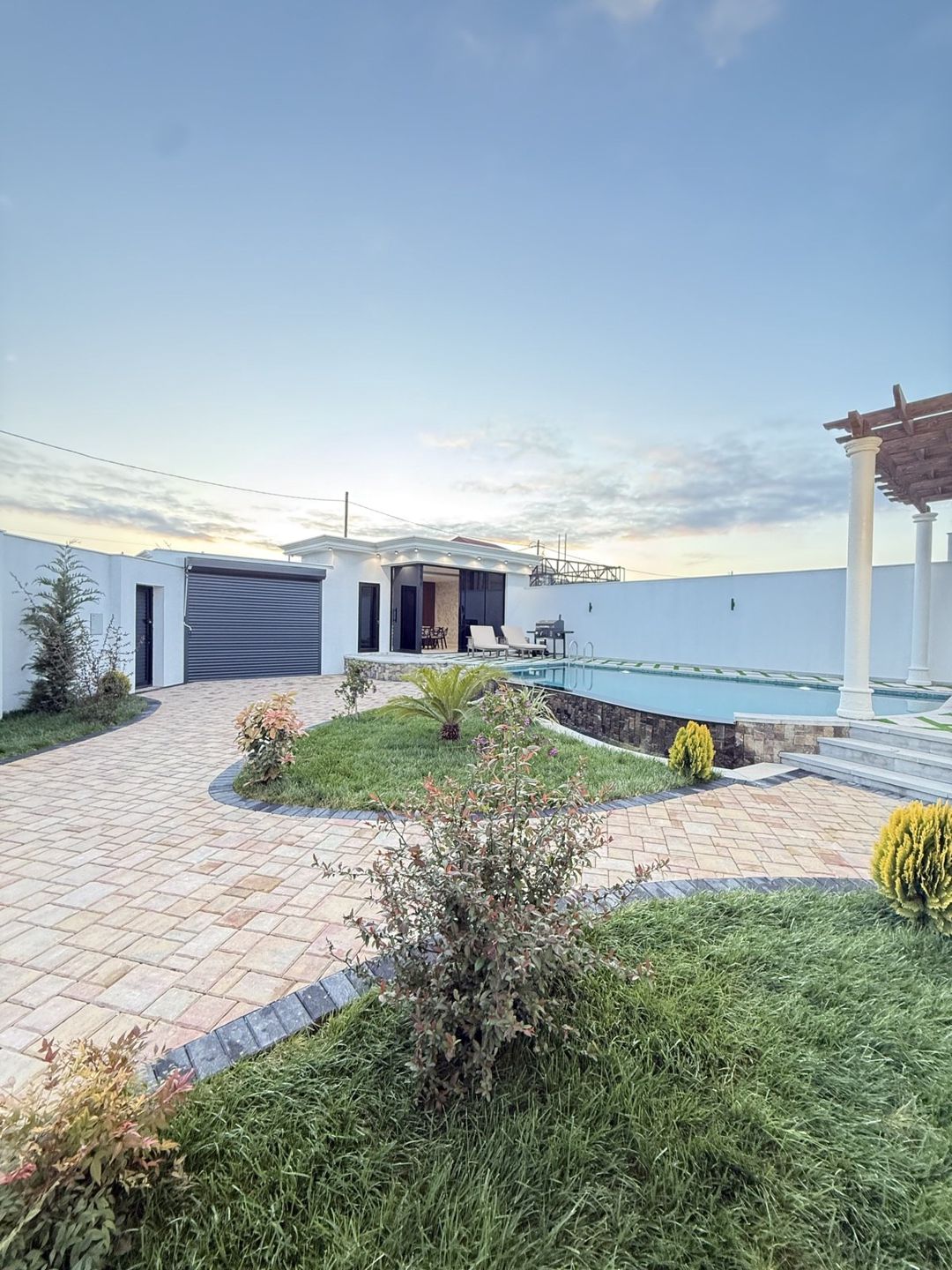 Satılır 4 otaqlı həyət evi/bağ evi 200 m² — Ev, villa, Bakı (5)