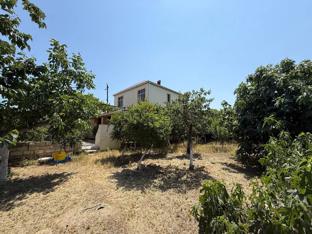 Satılır 4 otaqlı həyət evi/bağ evi 200 m² — Ev, villa, Bakı (6)