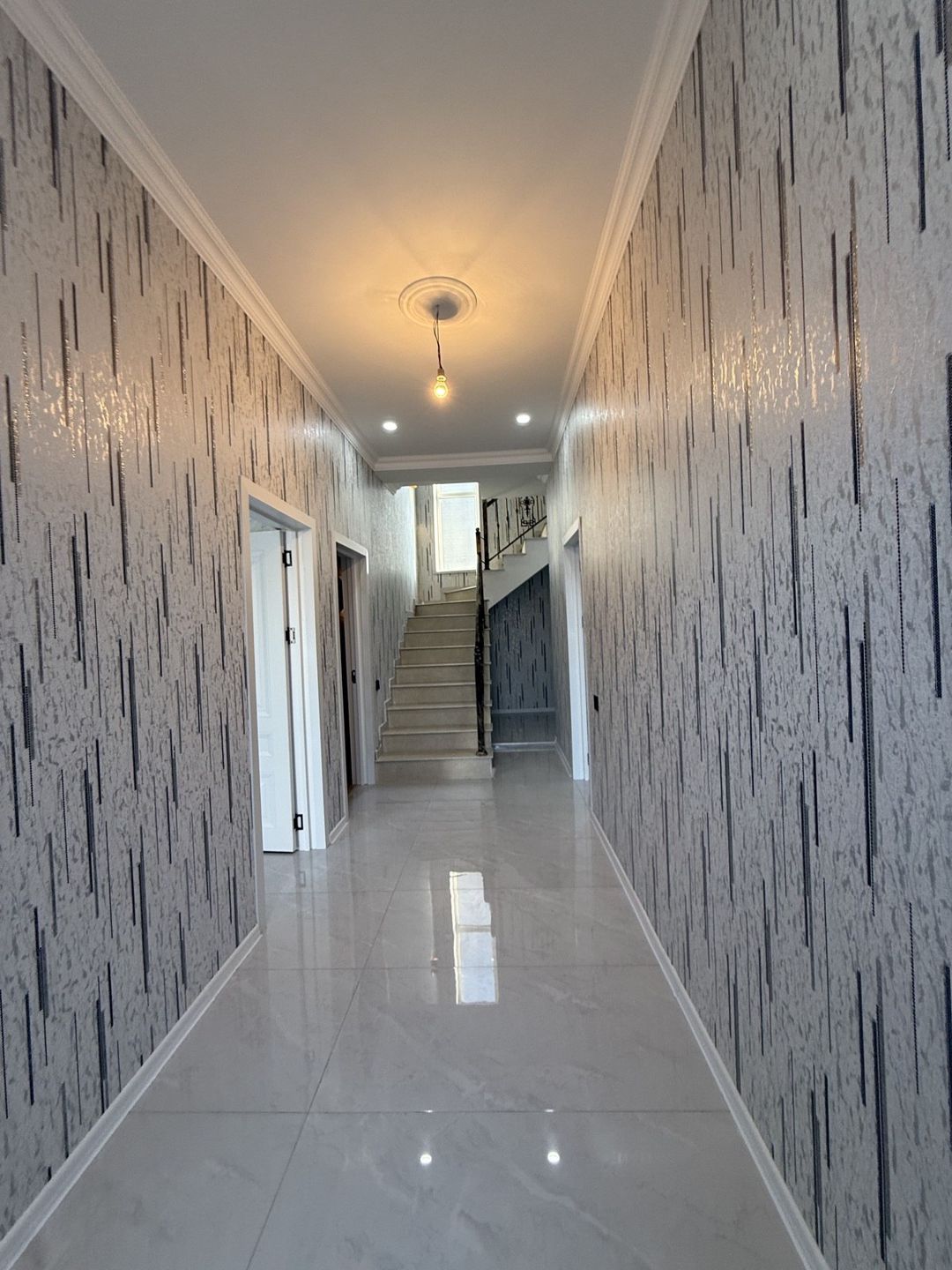 Satılır 5 otaqlı həyət evi/bağ evi 250 m² — Ev, villa, Bakı (4)