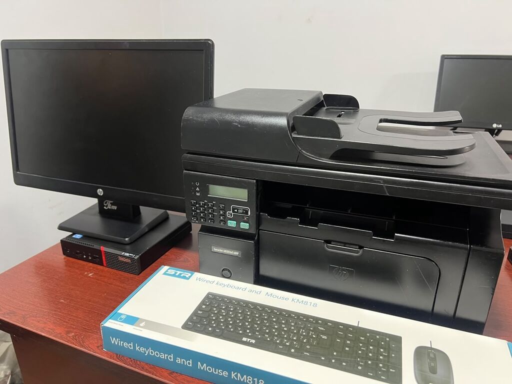 Masaüstü ofis kompüter dəsti Tərkib: - HP monitor - Kompakt sistem