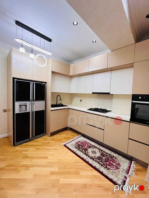 Satılır 3 otaqlı yeni tikili 110 m²