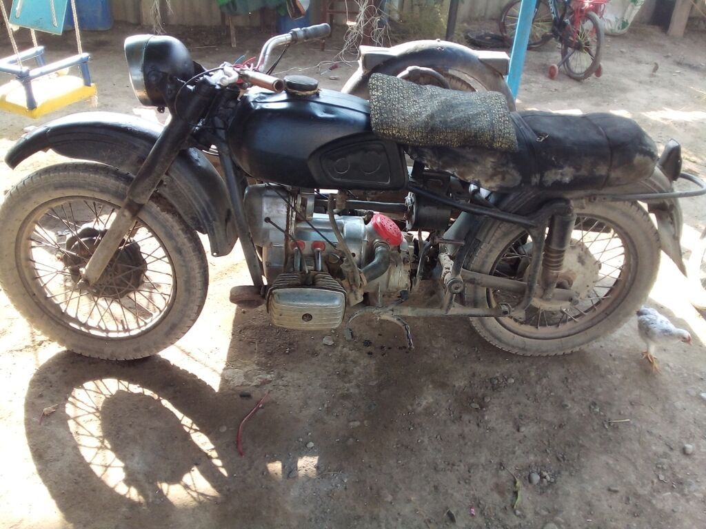 Köhnə tipli qoşa təkərli motosiklet və yan qoşqu - Yan qoşqulu — Motosikletlər, İmişli
