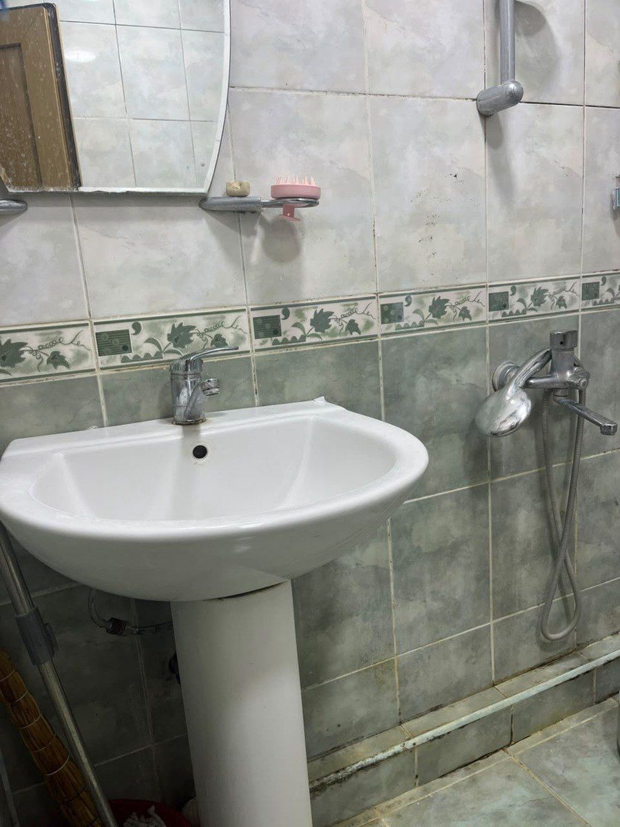 İcarəyə verilir 4 otaqlı köhnə tikili 100 m² — Mənzil, Bakı (9)