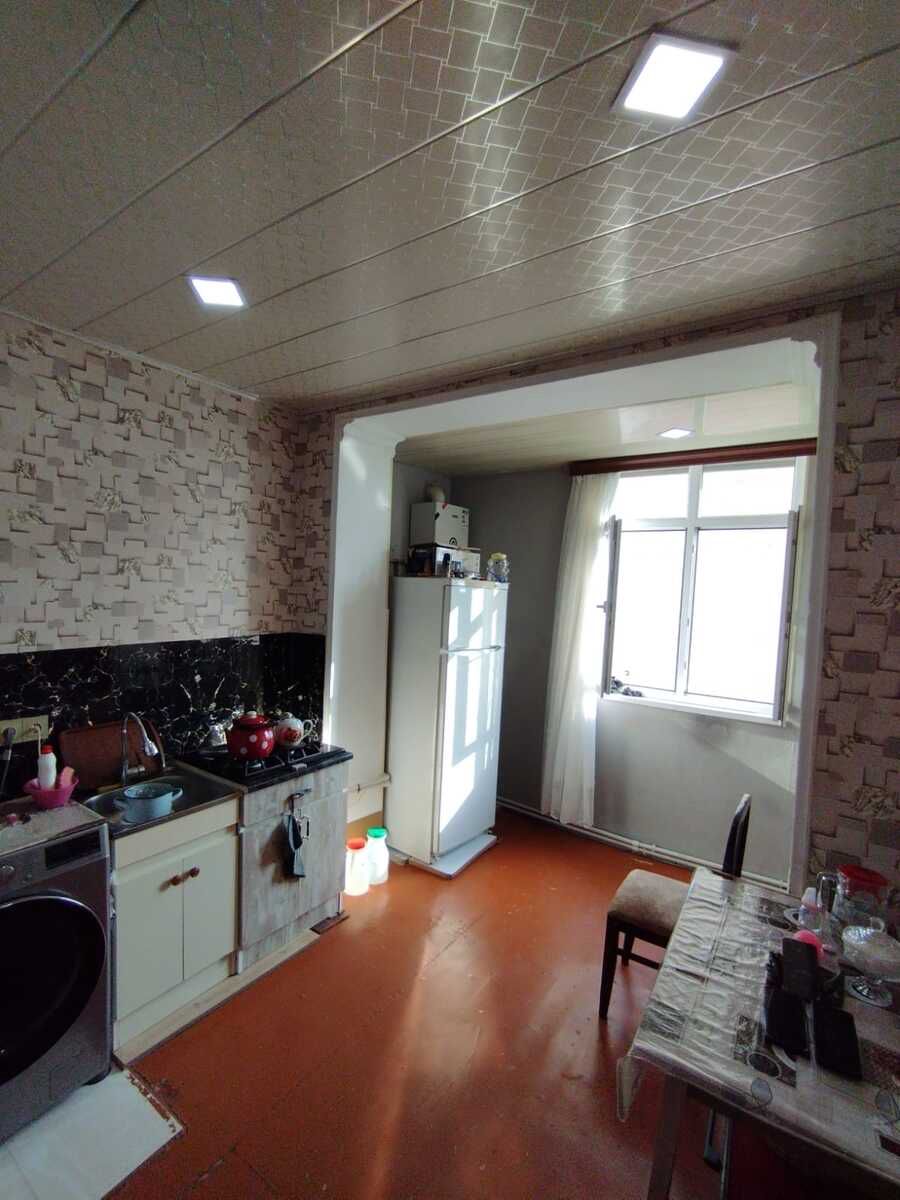 Satılır 1 otaqlı köhnə tikili 35 m² — Mənzil, Sumqayıt (4)