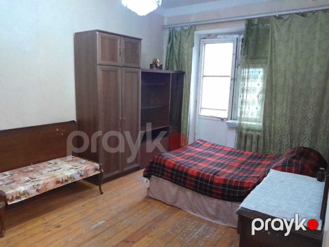 İcarəyə verilir 1 otaqlı köhnə tikili 32 m²