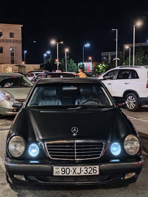 Mercedes E 240, 2.4 L, 2000 il, 440 000 km — Avtomobillər, Sumqayıt