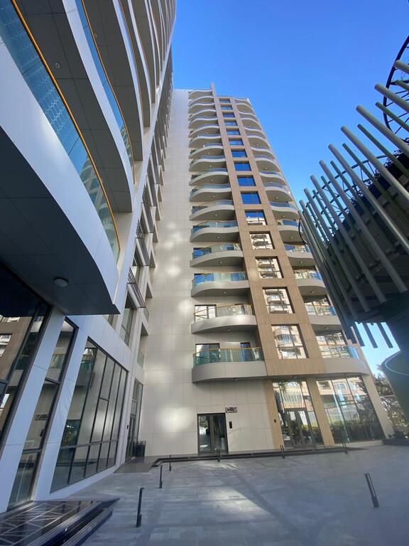 Satılır 3 otaqlı yeni tikili 210 m² — Mənzil, Bakı (2)
