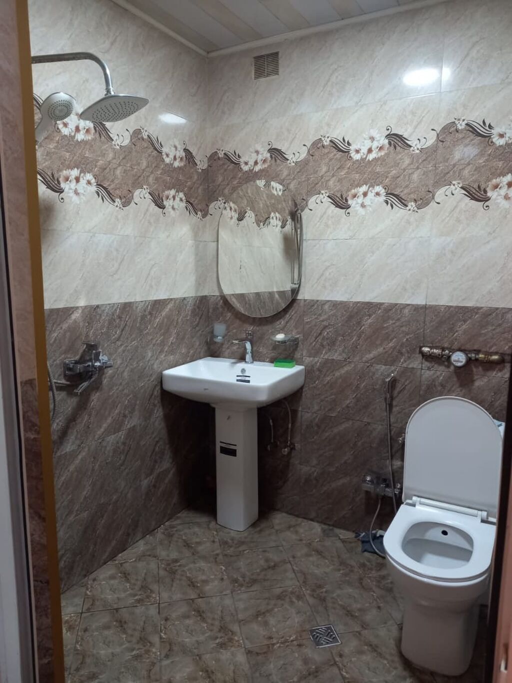 Kirayə verilir 3 otaq. Xırdalan. 8 nömrəli məktəbin yanında. Qiymet — Daşınmaz əmlak, Xırdalan (5)