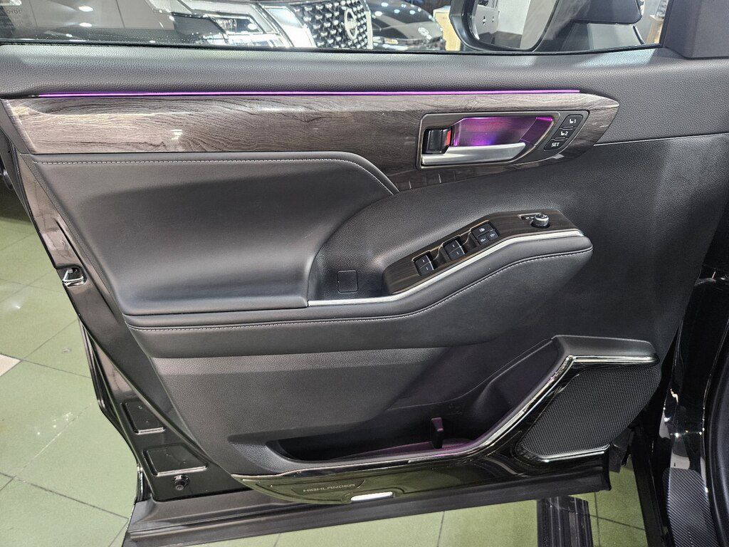 Toyota Highlander, 2.5 L, 1.6 kWh, 2023 il, 28 500 km — Avtomobillər, Bakı (8)