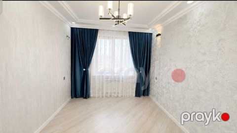 Satılır 3 otaqlı köhnə tikili 85 m² — Bakı