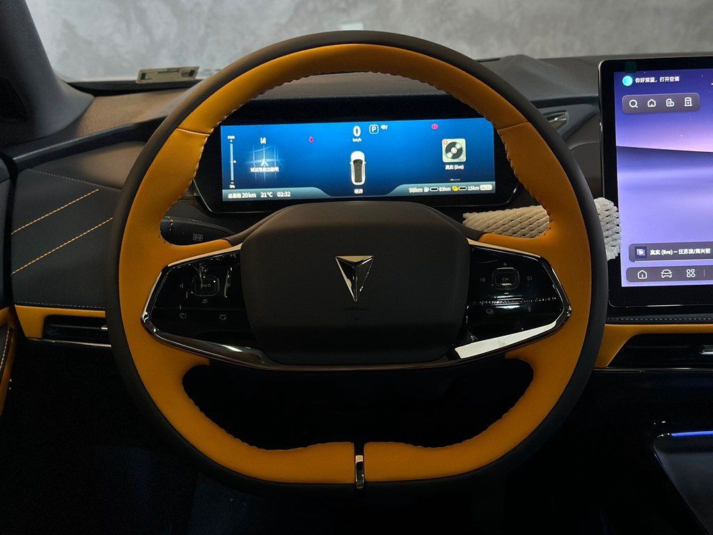 Changan Deepal SL03, 1.5 L, 18.99 kWh, 2026 il, yeni — Avtomobillər, Bakı (9)