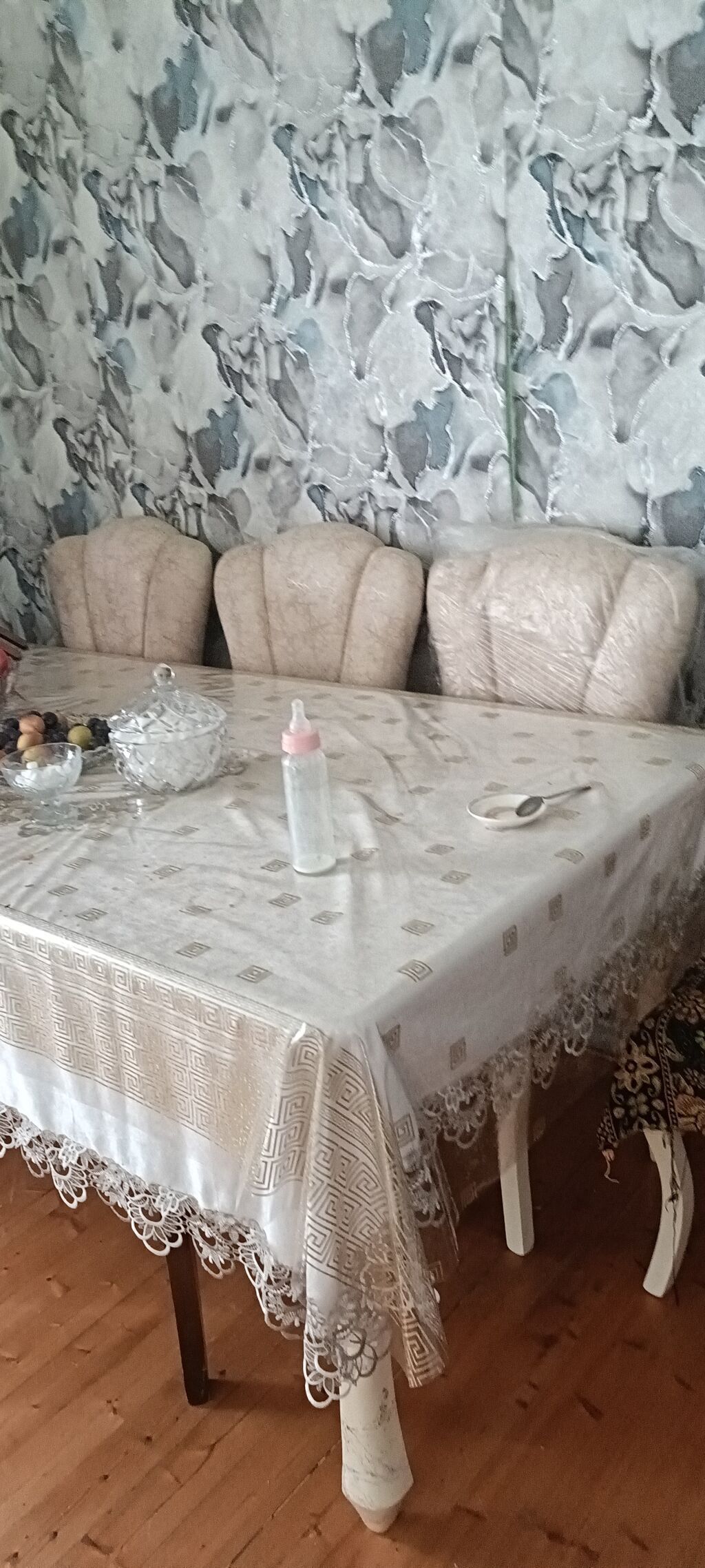 Yemək otağı dəsti – masa və 12 ədəd stul - Klassik üslubda yemək — Mebel, Bakı (4)