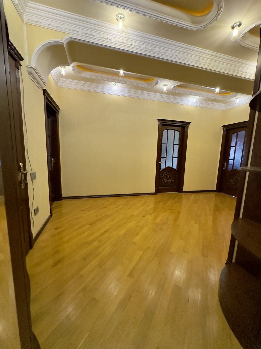 Satılır 3 otaqlı yeni tikili 136 m² — Mənzil, Bakı (4)