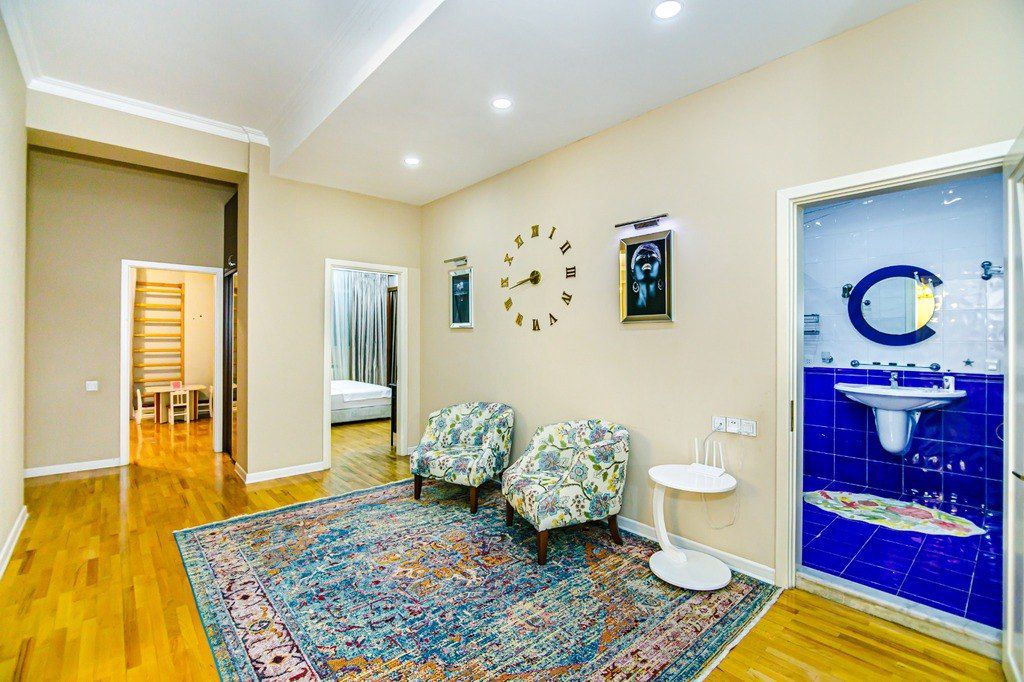 İcarəyə verilir 4 otaqlı yeni tikili 180 m² — Mənzil, Bakı (11)