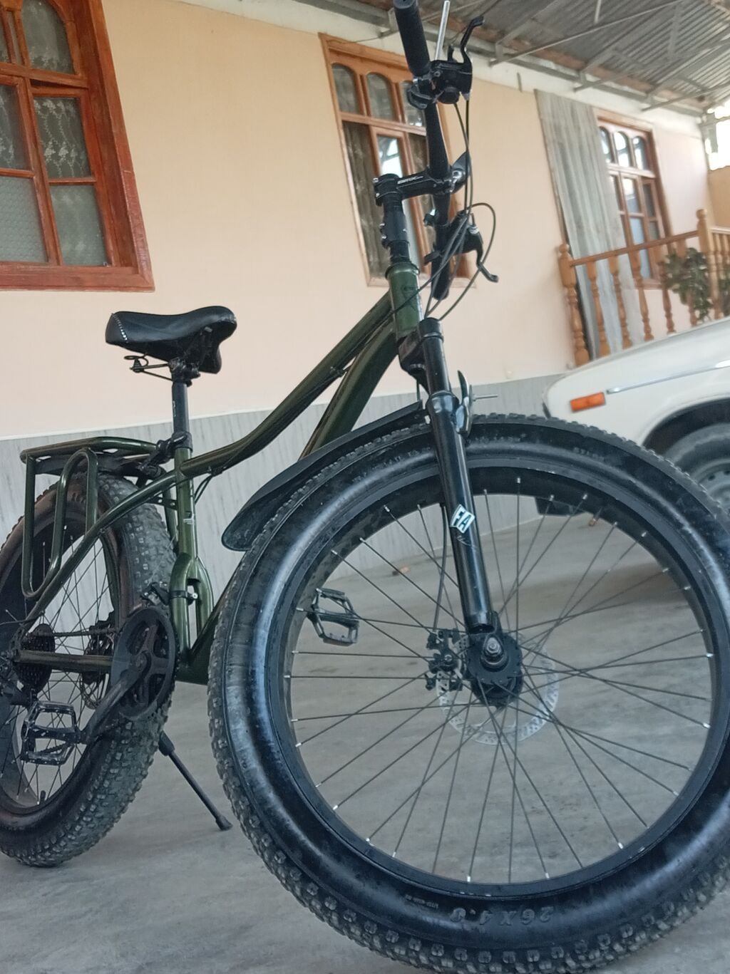 Fat Bike dağ velosipedi - 26x4.0 düym “fat” təkərlər: qum, qar — Velosipedlər, Ucar (3)