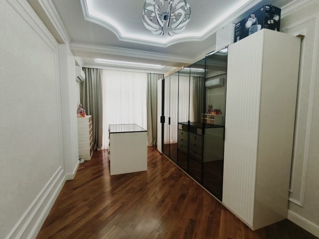 İcarəyə verilir 4 otaqlı yeni tikili 200 m² — Mənzil, Bakı (11)
