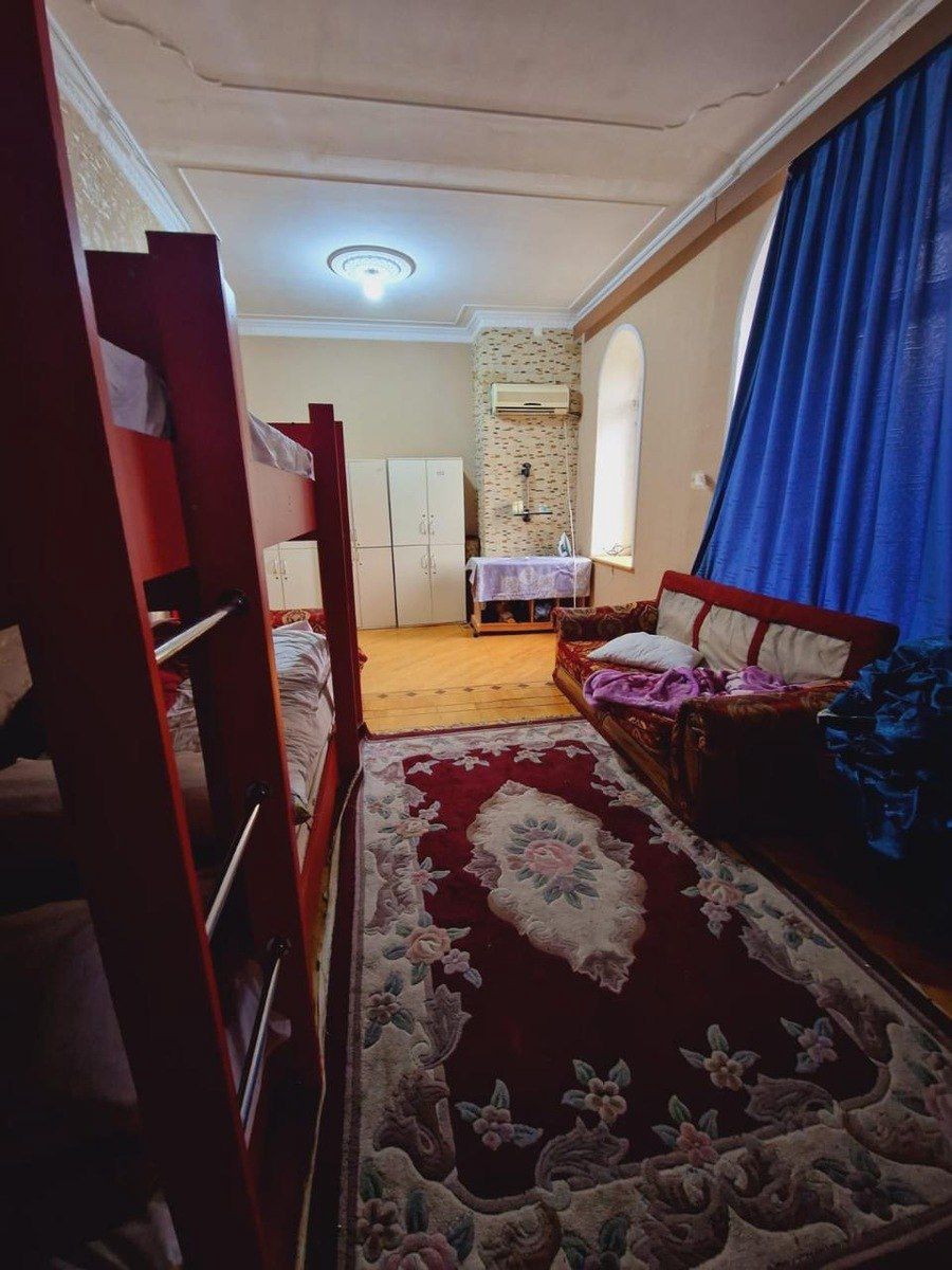 Satılır 8 otaqlı köhnə tikili 280 m² — Mənzil, Bakı (9)