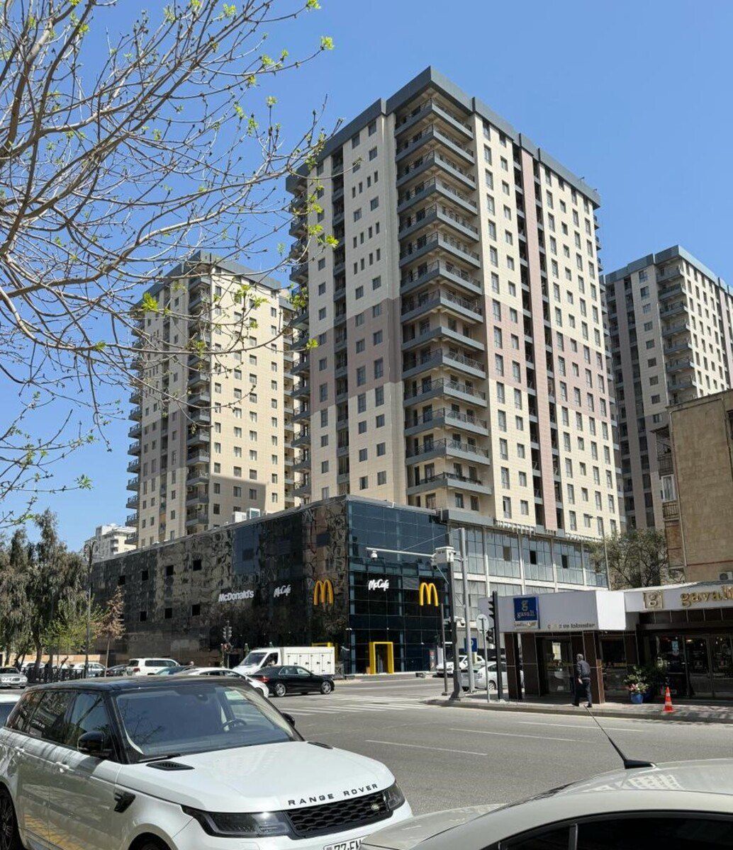 4-otaqlı yeni tikili, Nəsimi r., 193 m² — Daşınmaz əmlak, Bakı